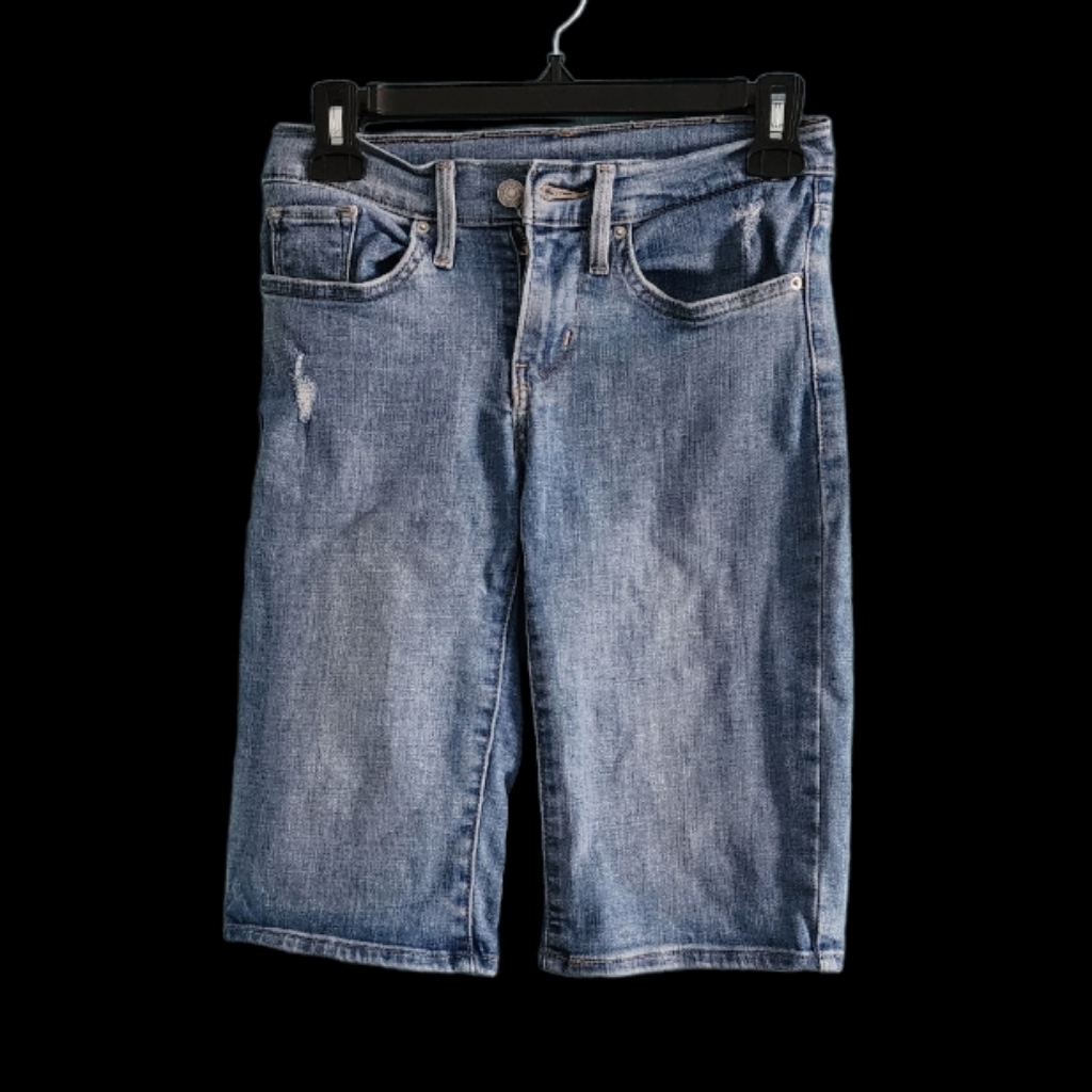 Preowned Levis Shorts